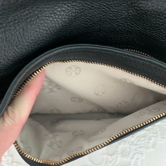 Amanda Clutch - Picture 6 of 8